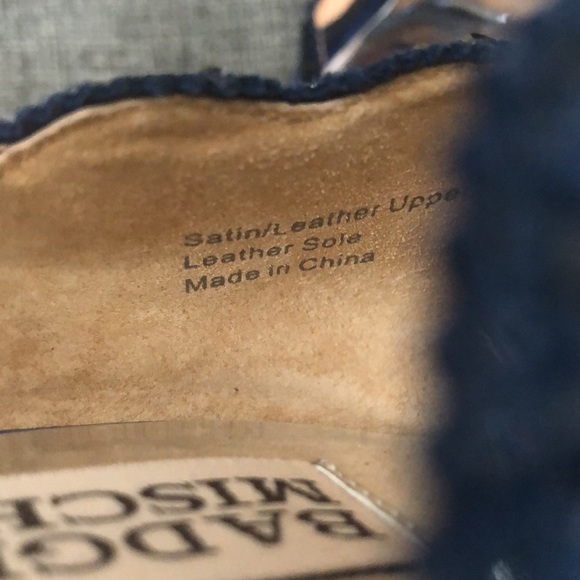 NWT Badgley Mischka Marla Navy Blue Evening Heels Size 7 US - Picture 8 of 9